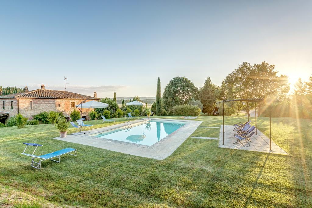 Agriturismo Il Poggiarello Foiano Della Chiana Luaran gambar