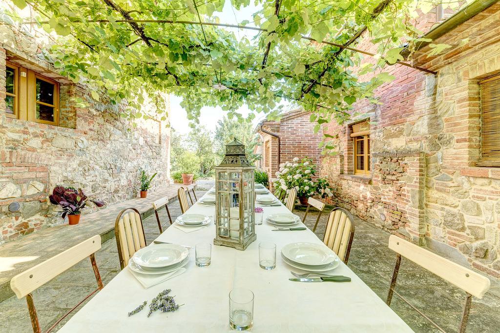 Agriturismo Il Poggiarello Foiano Della Chiana Luaran gambar