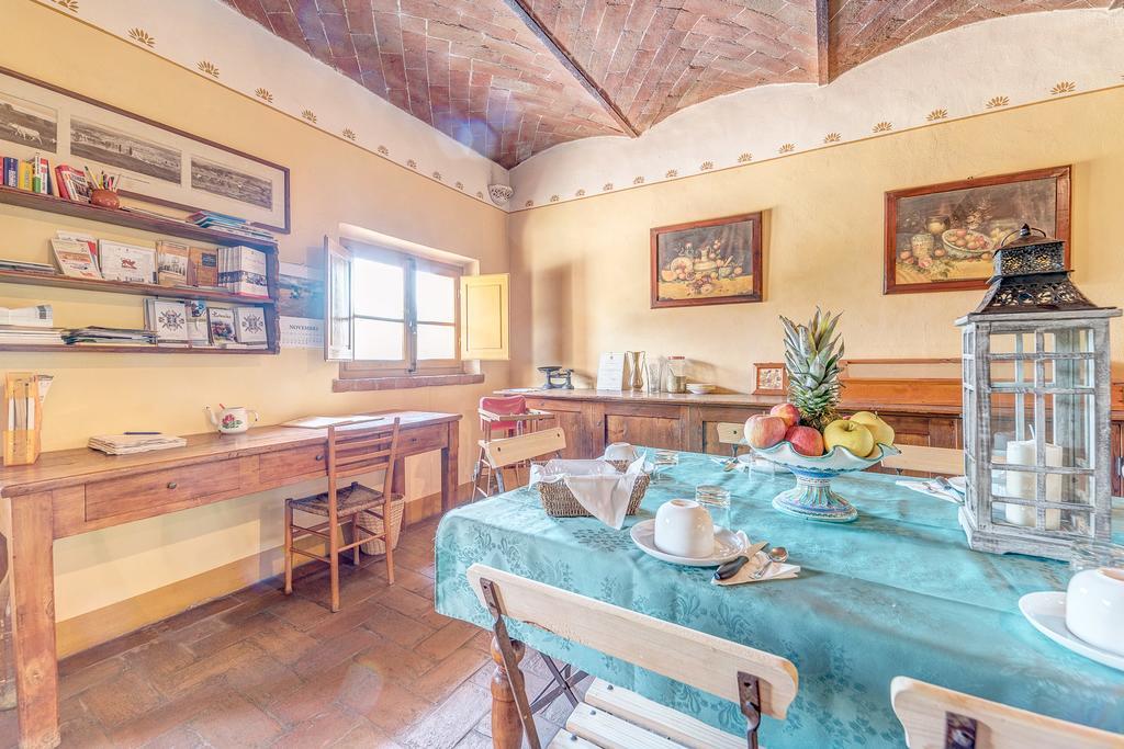Agriturismo Il Poggiarello Foiano Della Chiana Luaran gambar