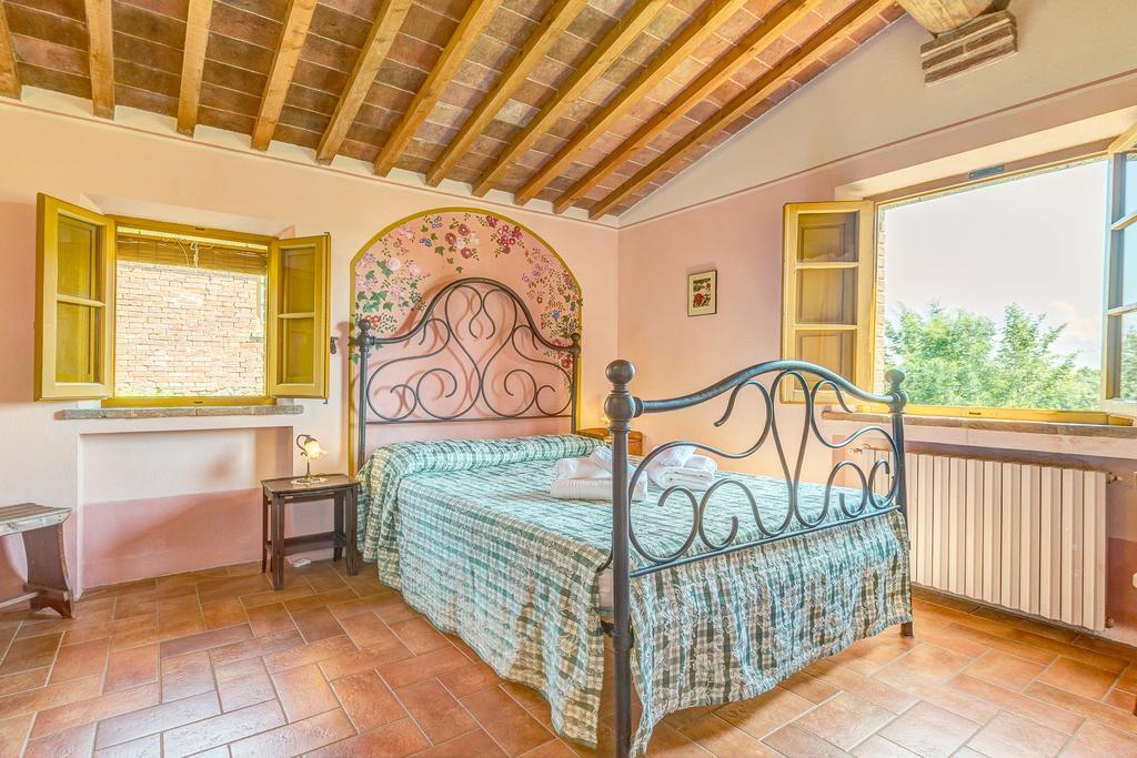 Agriturismo Il Poggiarello Foiano Della Chiana Luaran gambar