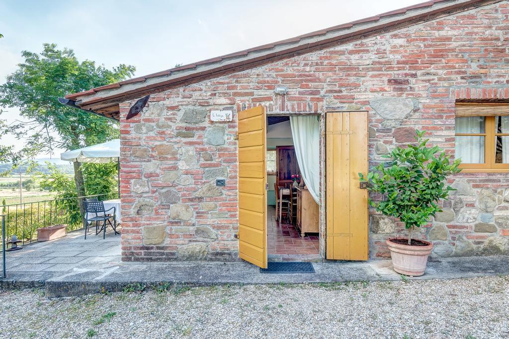 Agriturismo Il Poggiarello Foiano Della Chiana Luaran gambar