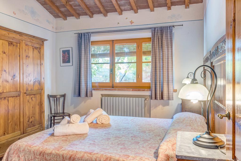 Agriturismo Il Poggiarello Foiano Della Chiana Luaran gambar
