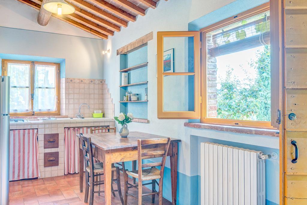 Agriturismo Il Poggiarello Foiano Della Chiana Luaran gambar